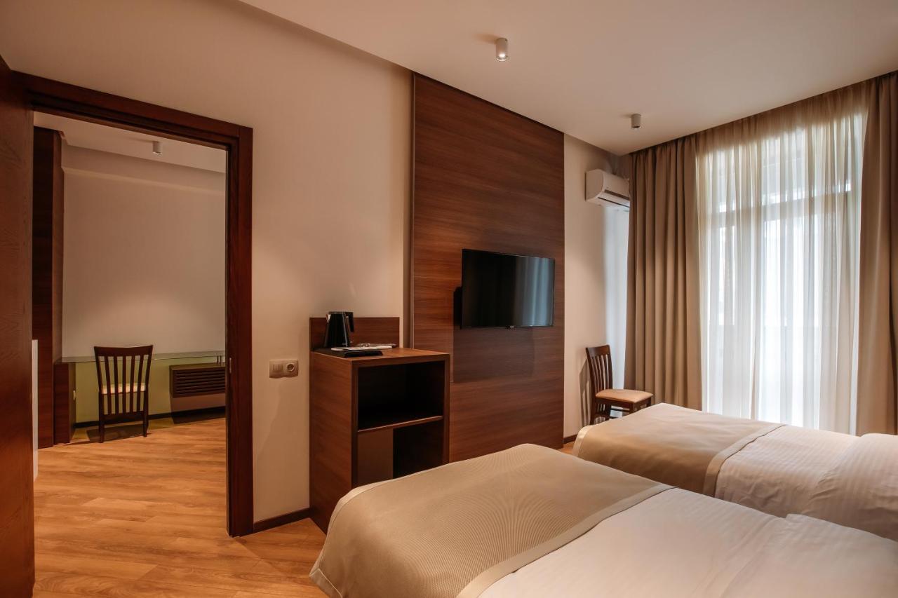Hotel Parma Tbilisi Exterior foto